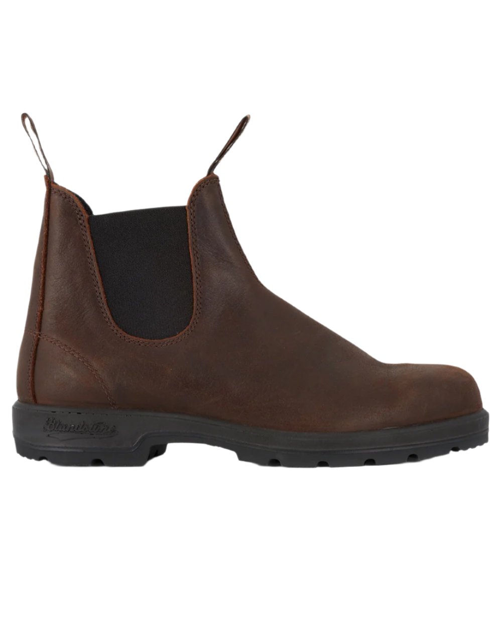 Antique brown coloured Blundstone 1609 Antique Brown Boots on white background
