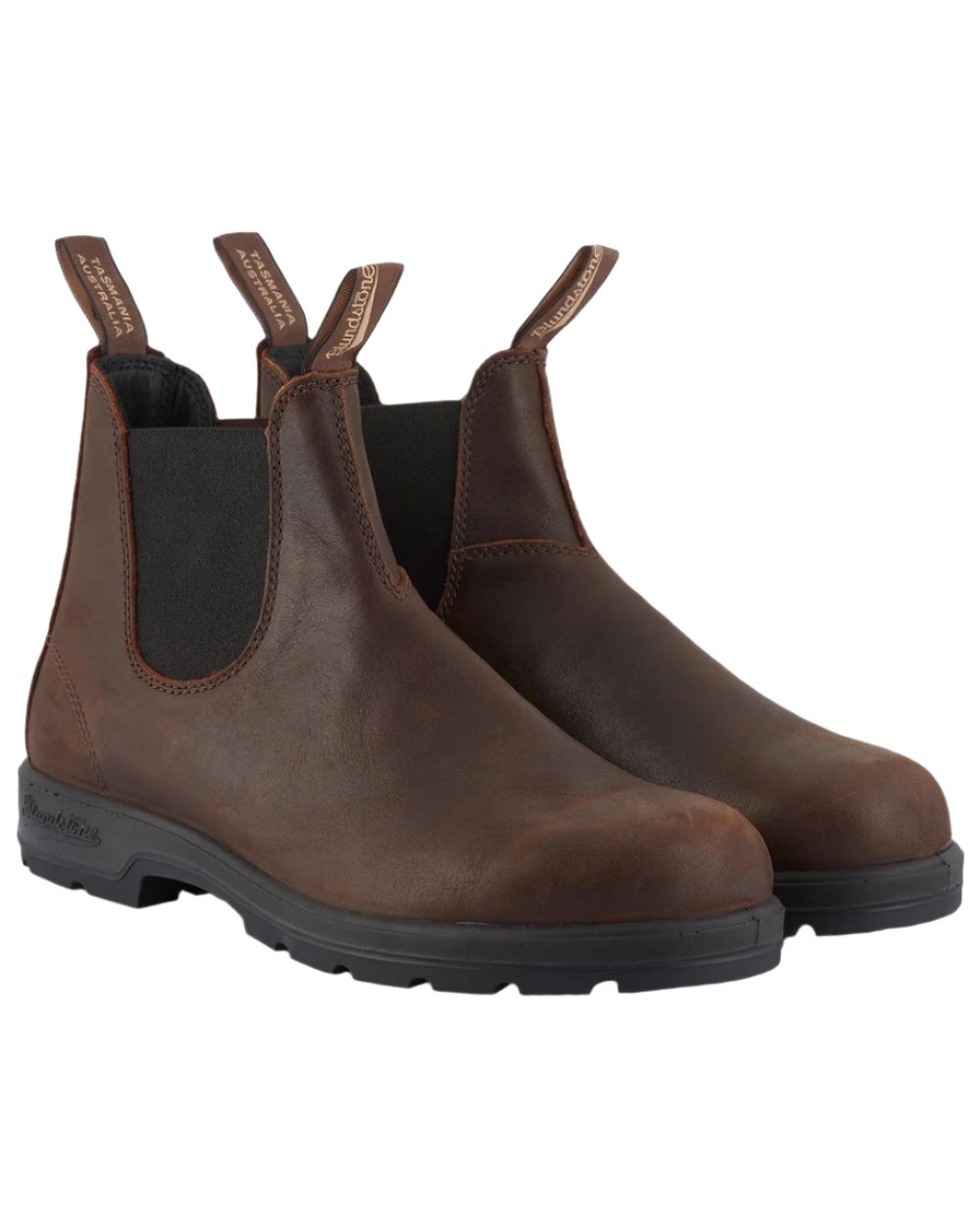 Antique brown coloured Blundstone 1609 Antique Brown Boots on white background