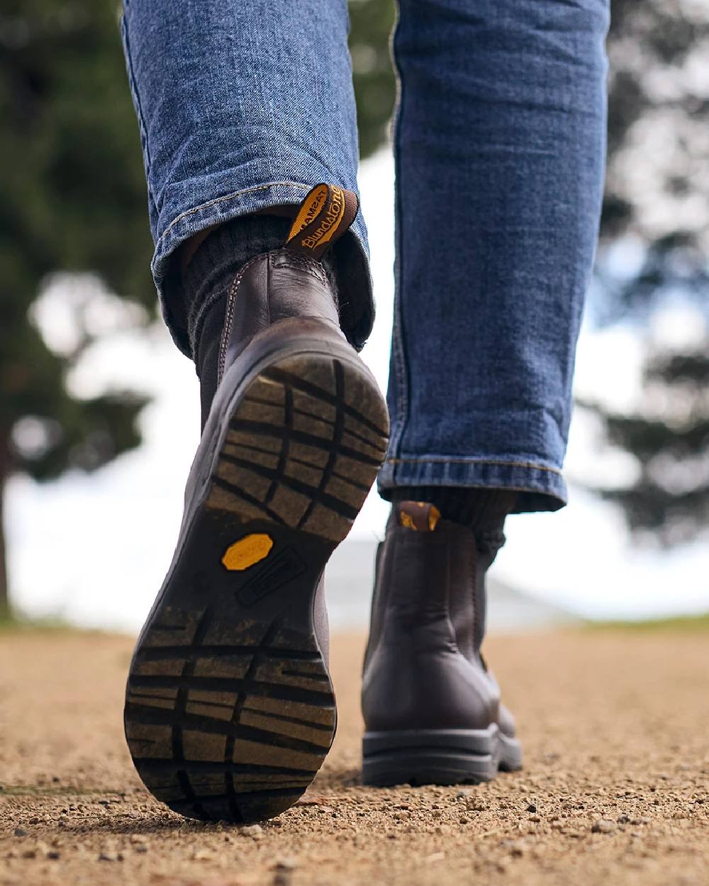 Cocoa Brown Coloured Blundstone 2057 Cocoa Brown Chelsea Boots on outdoor background