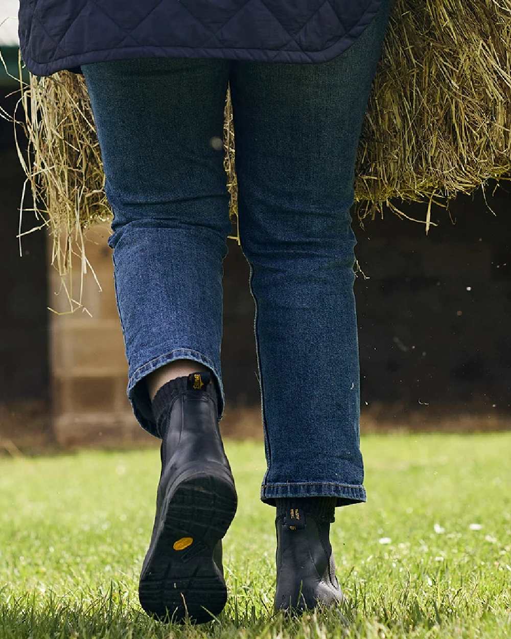 Black Coloured Blundstone 2058 Black Chelsea Boots on outdoor background