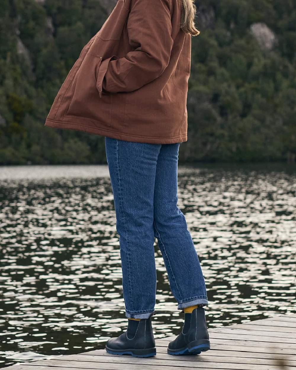 Black Blue Black Coloured Blundstone 2343 Black Blue Black Chelsea Boots on outdoor background