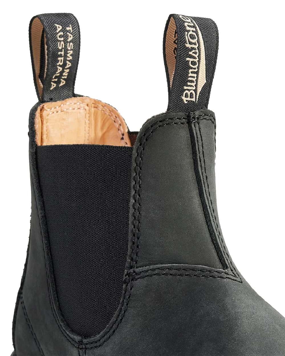 Rustic Black coloured Blundstone 587 Rustic Black Leather Boots on white background