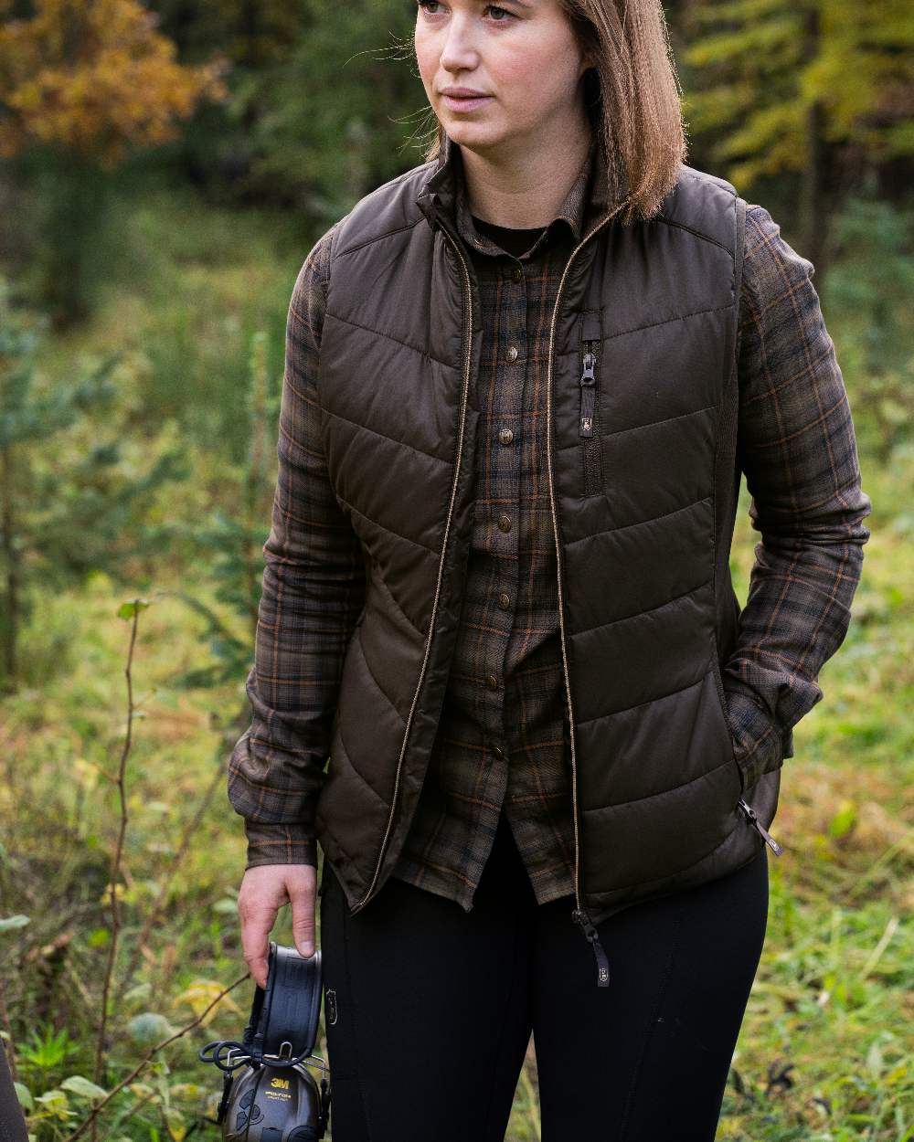 Black coloured Deerhunter Lady Reinforced Tights on forest background