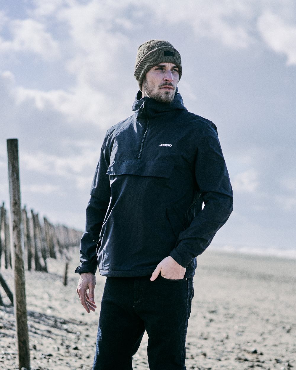 Musto Mens Snug Anorak in Navy