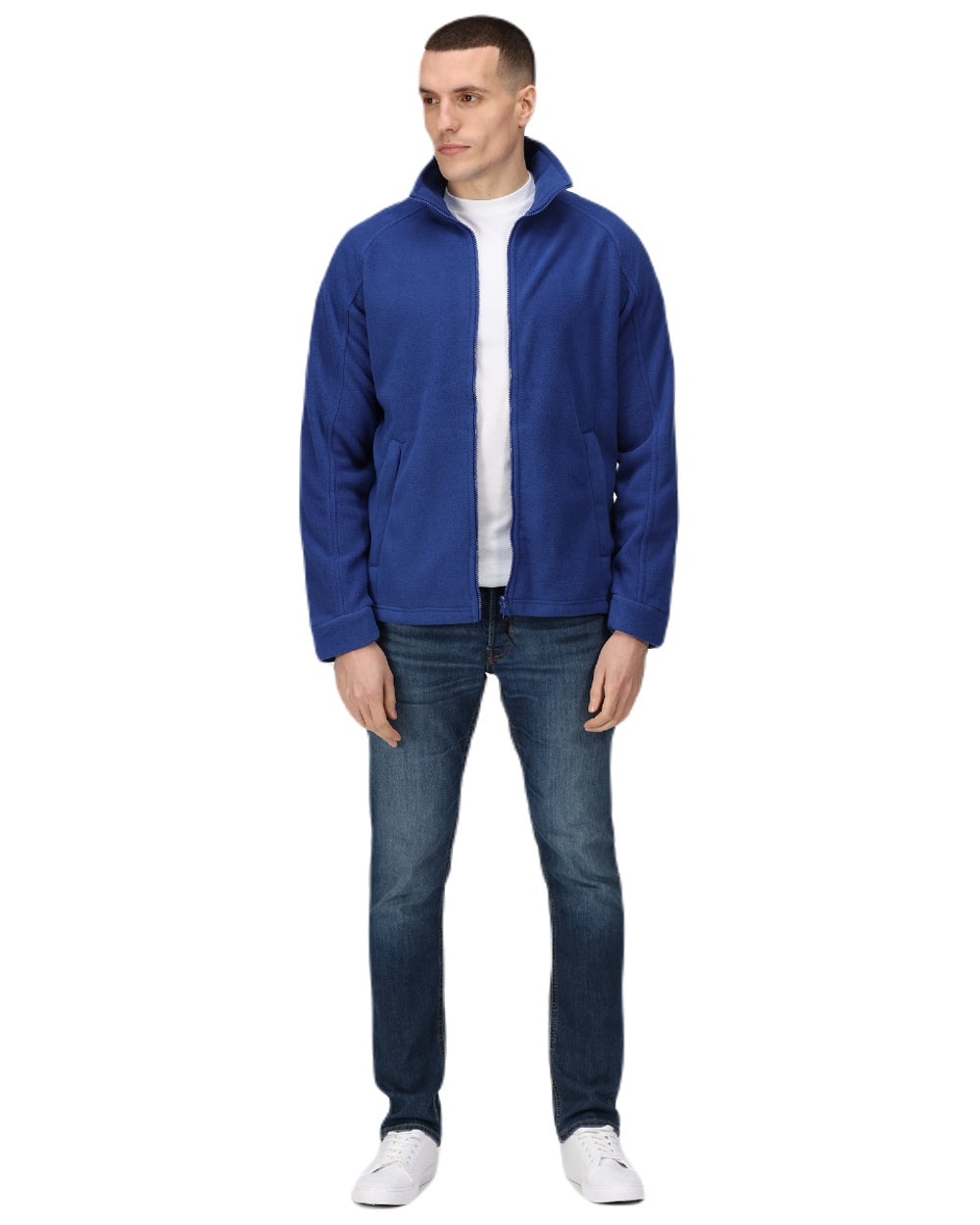 New Royal coloured Regatta Thor III Fleece on white background