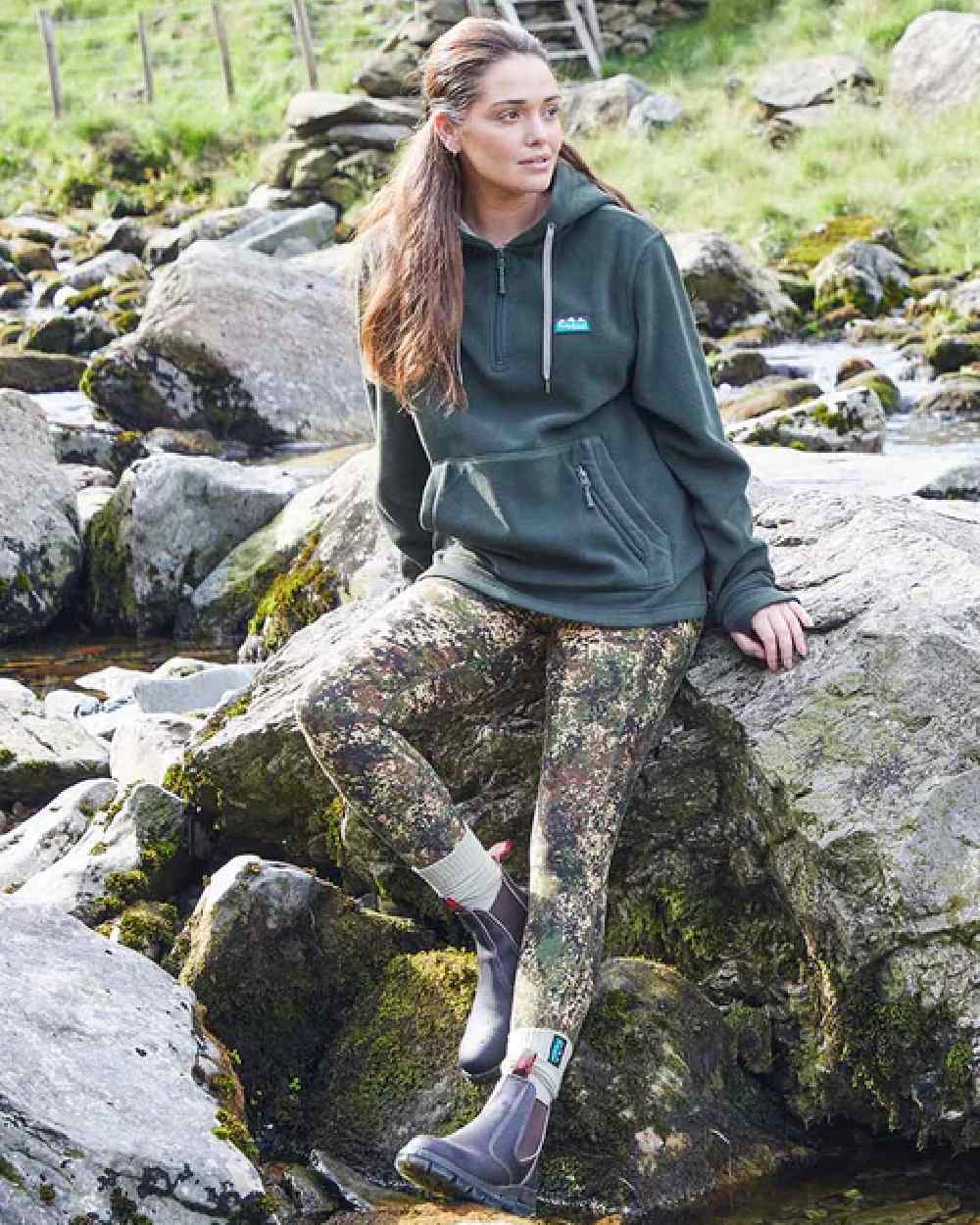 Deep Forest Coloured Ridgeline Ladies Ballistic Hoodie on outdoor background