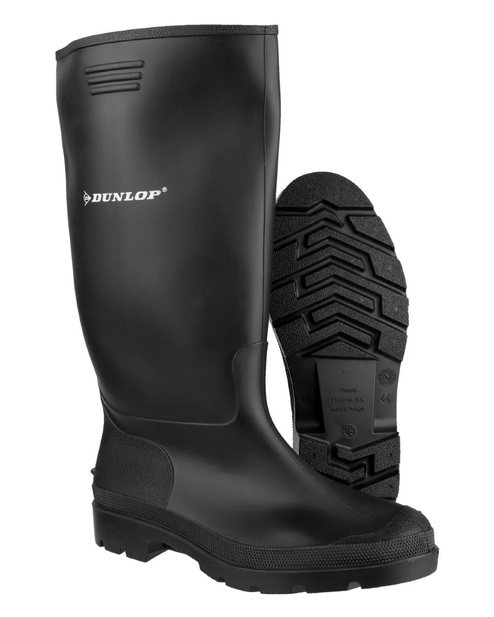 Black coloured Dunlop Pricemastor Wellingtons on white background
