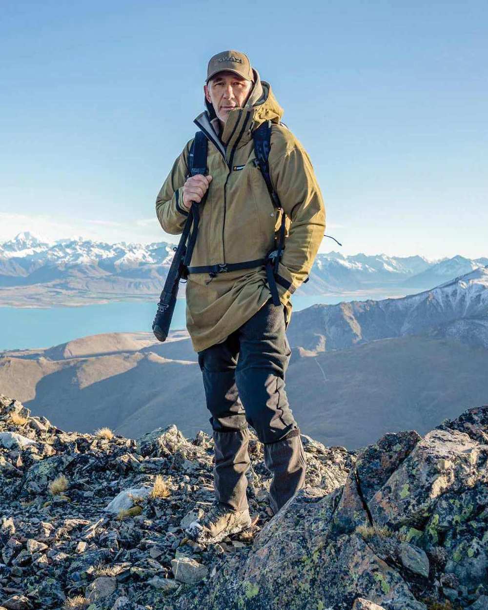 Tussock Green Coloured Swazi Tahr Xp Smock on mountain background