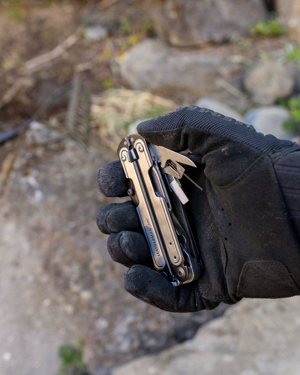 Leatherman Arc Multitool in Black DLC & Stainless Steel