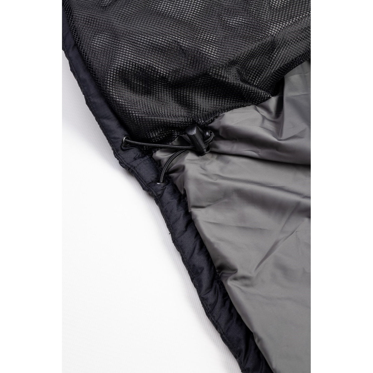 Caterpillar Insulated Vest in Black Charcoal