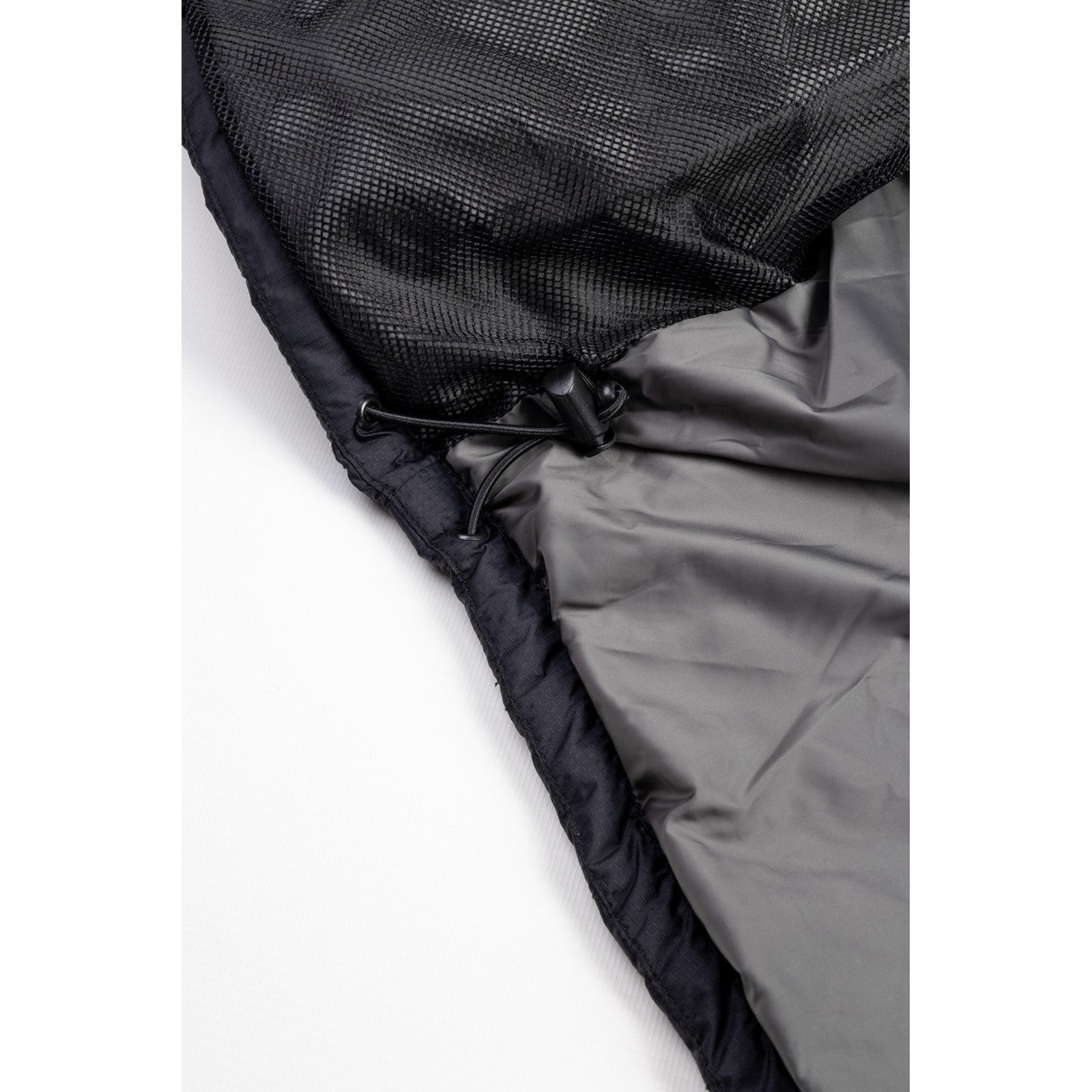Caterpillar Insulated Vest in Black Charcoal