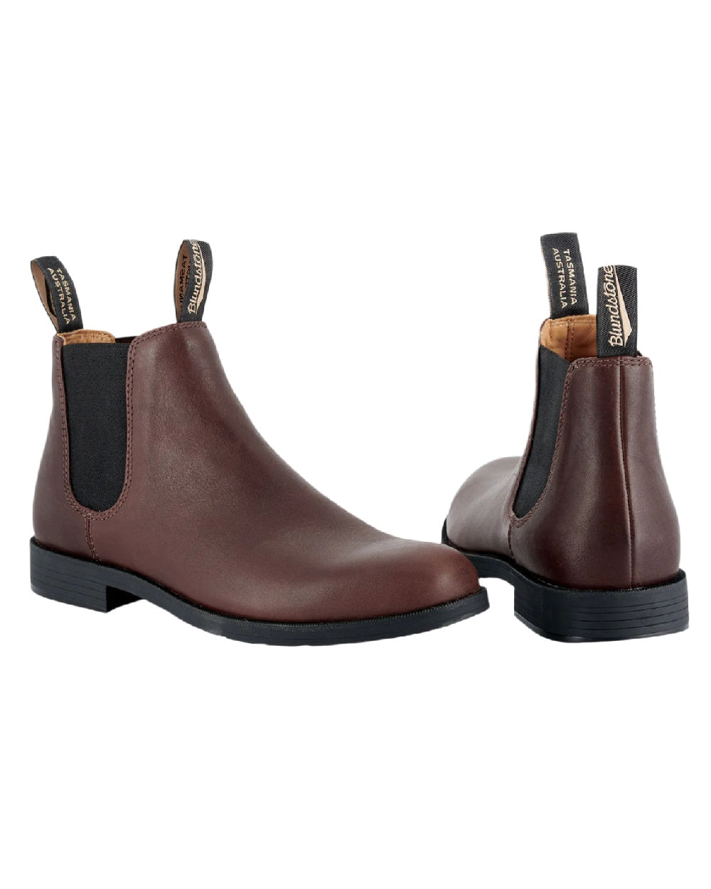 Chestnut Brown coloured Blundstone 1900 Chestnut Brown Dress Boots on white background 