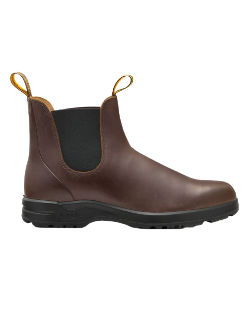 Cocoa Brown Coloured Blundstone 2057 Cocoa Brown Chelsea Boots on white background 