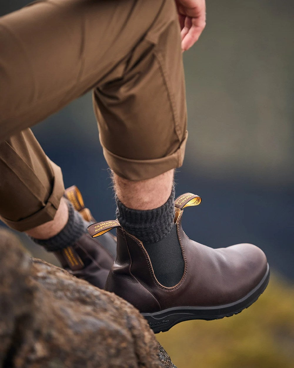 Cocoa Brown Coloured Blundstone 2057 Cocoa Brown Chelsea Boots on  outdoor background 