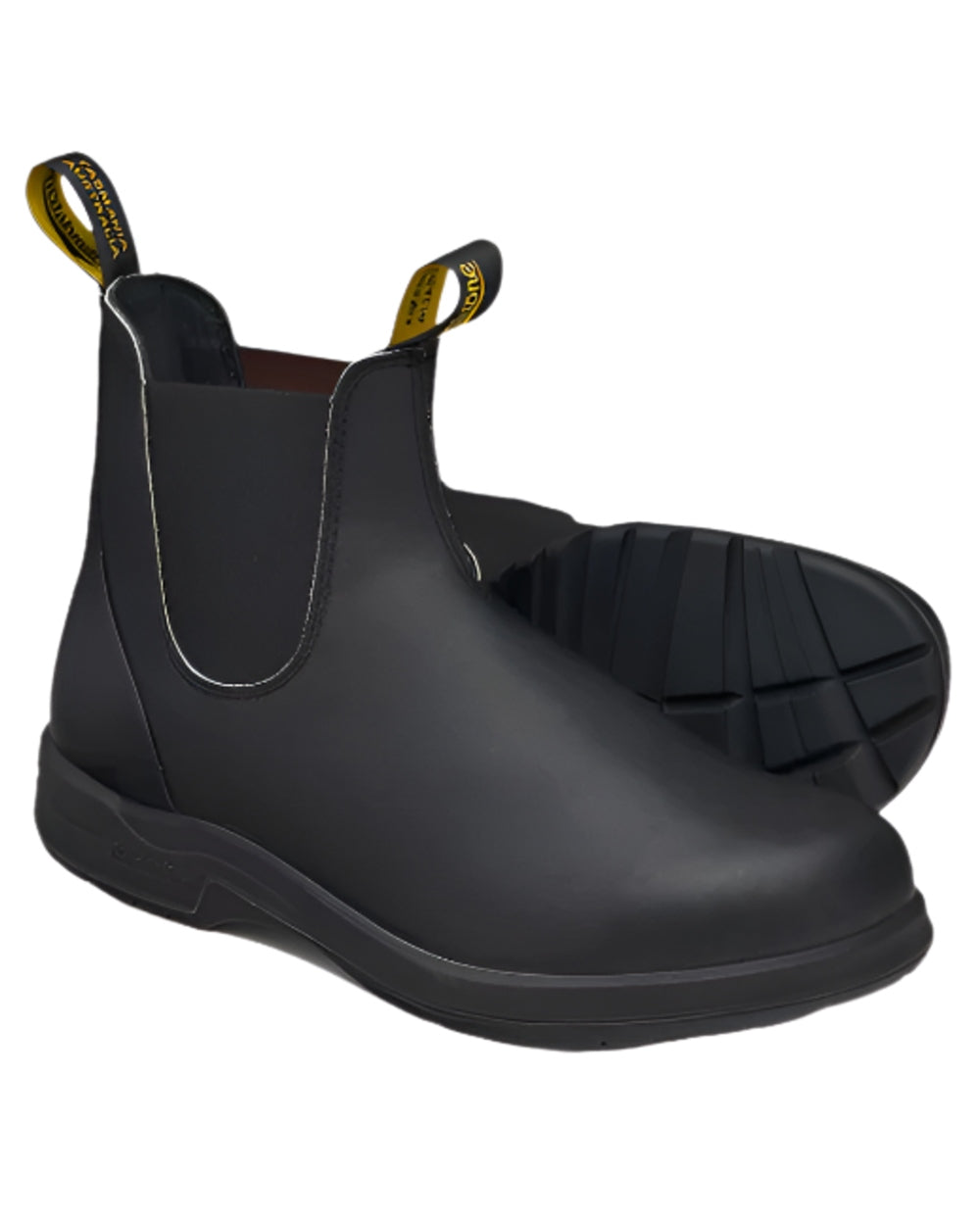 Black Coloured Blundstone 2058 Black Chelsea Boots on white background 
