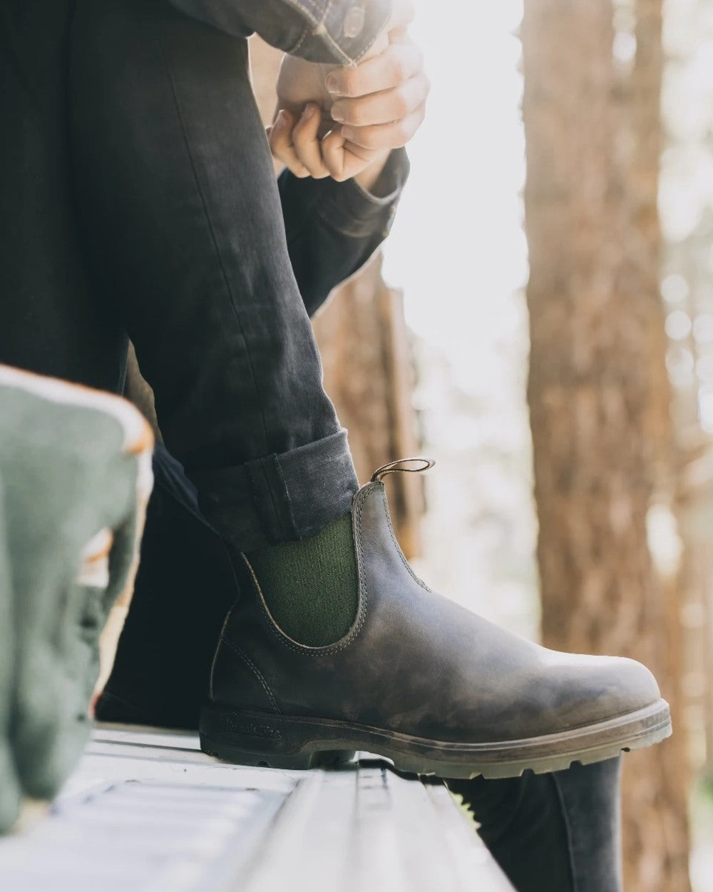 Stout Brown olive coloured Blundstone 519 Stout Brown Chelsea Boots on stairs background 