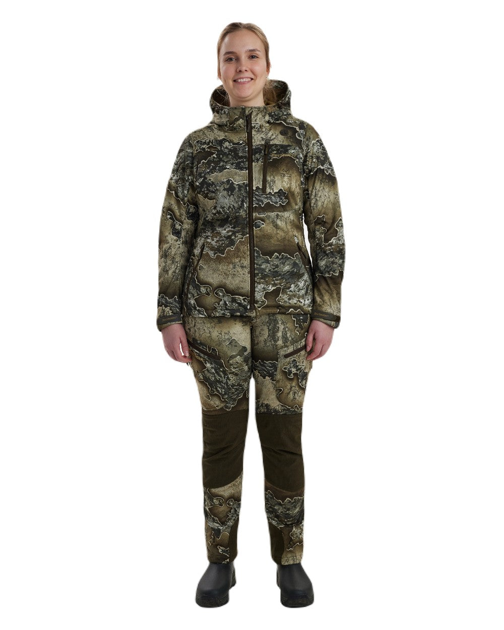 Realtree Excape coloured Deerhunter Lady Excape Softshell Jacket on white background 