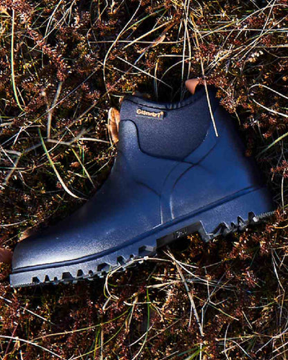 Black Coloured Gateway1 Ascot Lady 6 3mm Boots on outdoor background 