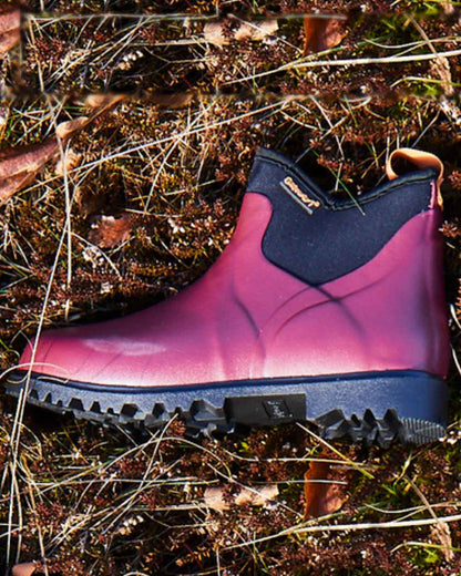 Burgundy Coloured Gateway1 Ascot Lady 6 3mm Boots on outdoor background 