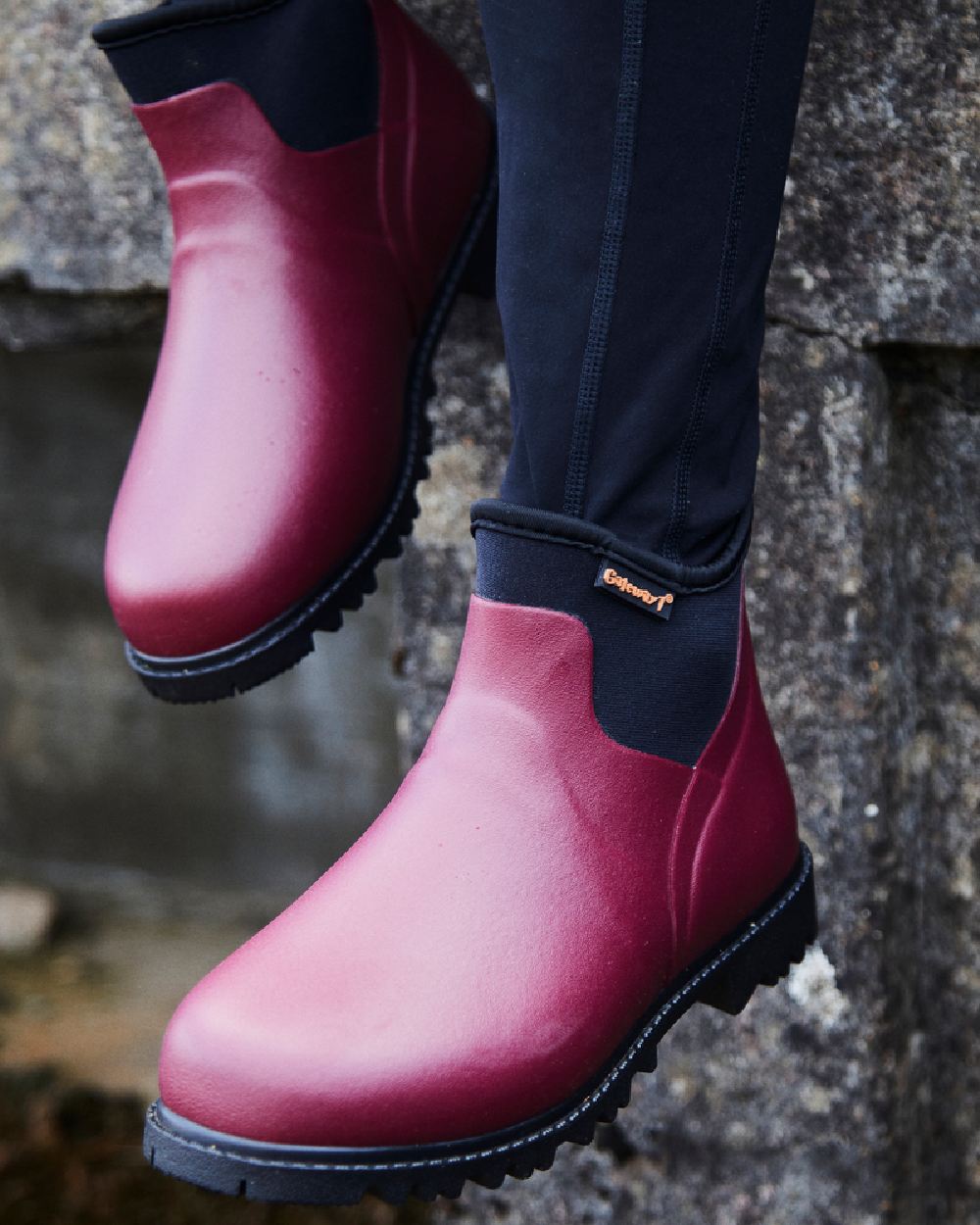 Burgundy Coloured Gateway1 Ascot Lady 6 3mm Boots on outdoor background 