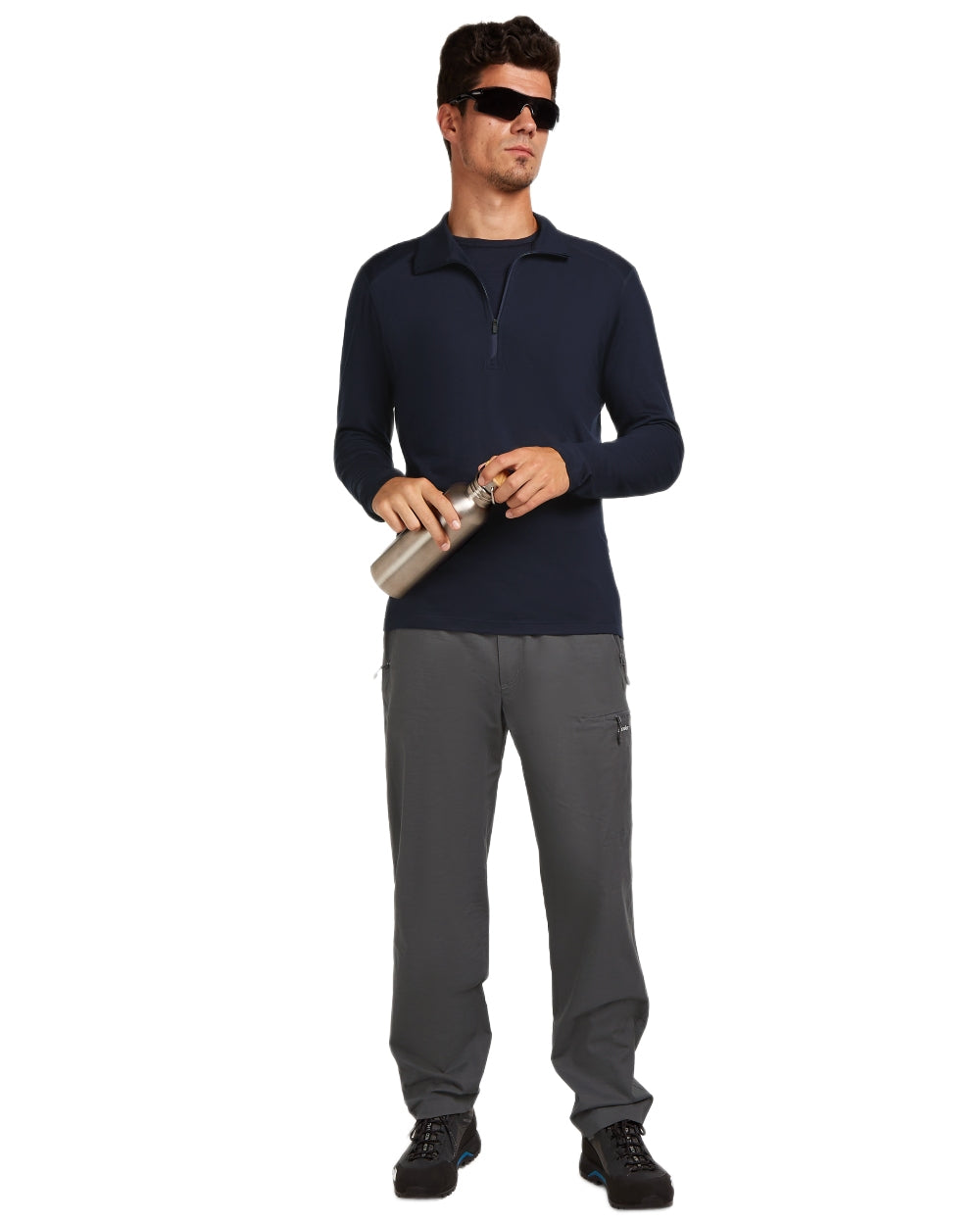 Midnight Navy Coloured Icebreaker Mens Merino 200 Oasis Crewe Short Sleeve Thermal Top on white background 