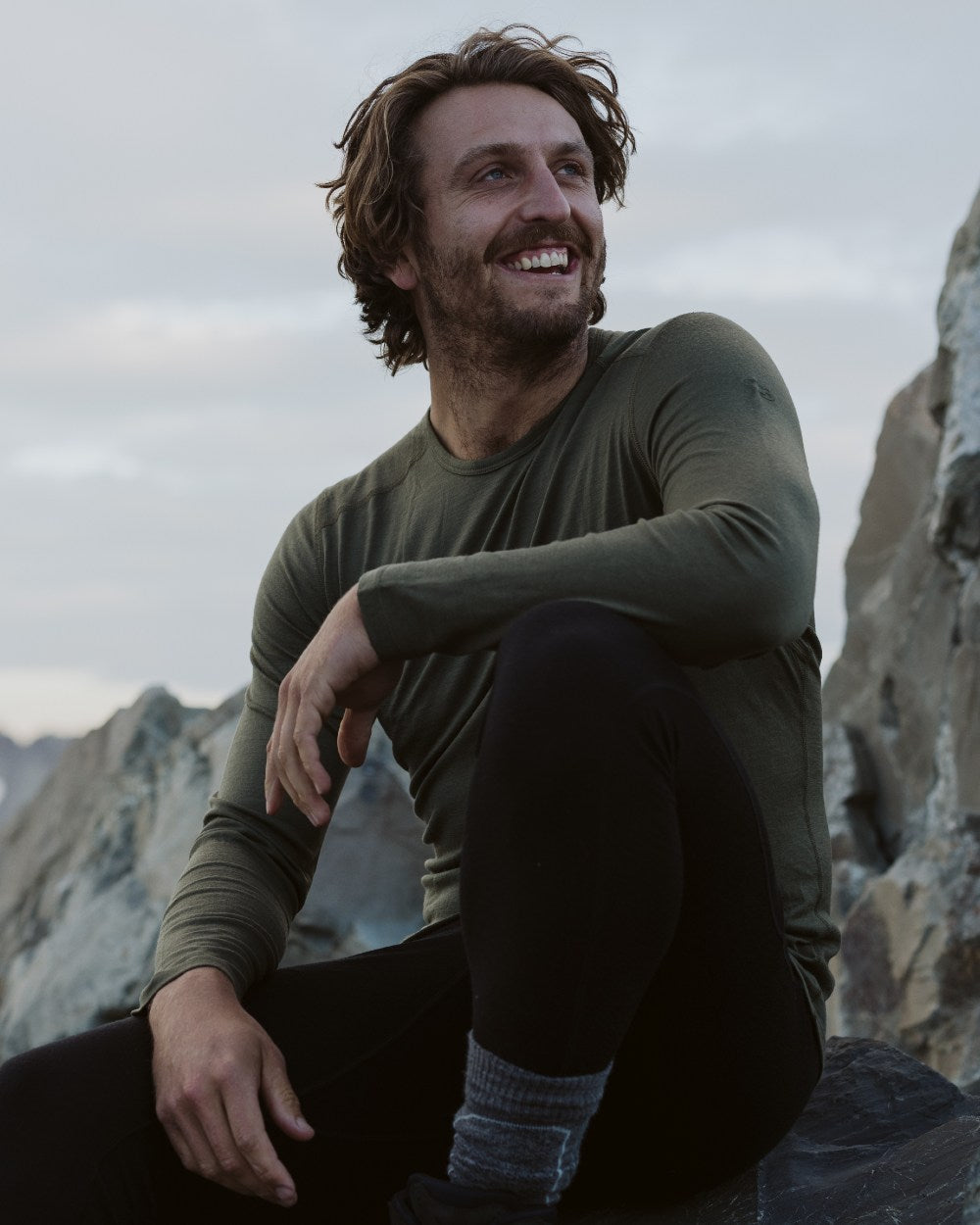 Loden Coloured Icebreaker Mens Merino 260 Tech Crewe Thermal Top on mountain background 