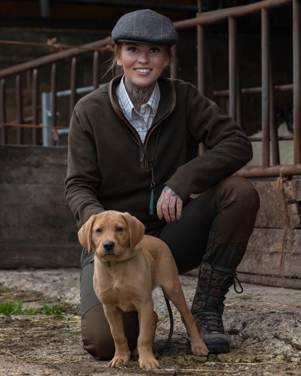 Dark Olive Coloured Jack Pyke Ladies Fleece Pullover on outdoor background 