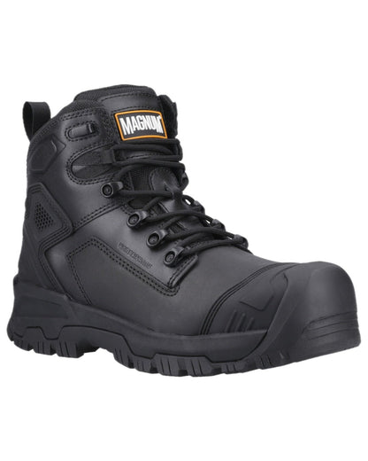 Black Coloured Magnum Mens Highway 6.0 Safety Boots on white background 