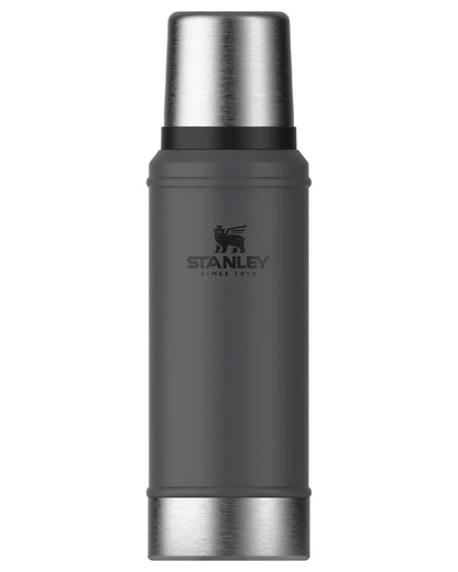 Charcoal coloured Stanley Classic Legendary Bottle 0.75L on white background 