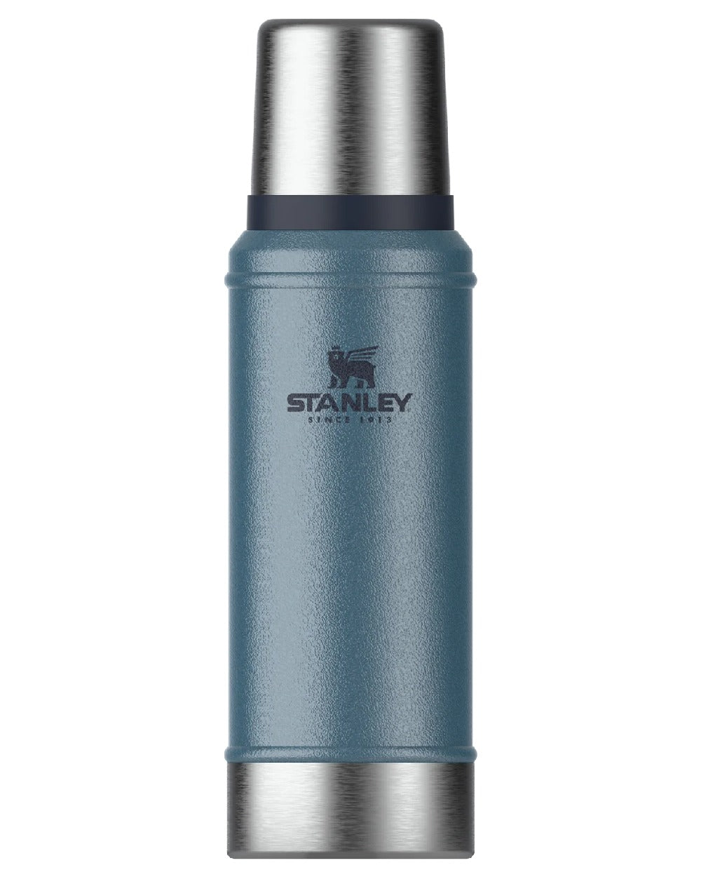 Hammertone Lake coloured Stanley Classic Legendary Bottle 0.75L on white background 