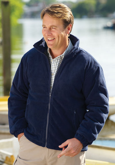 Man wearing Glen Lined Fleece Jacket from Champion in navy #colour_navy
