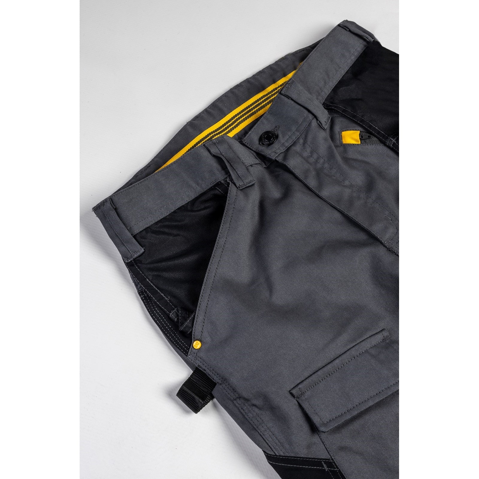 Caterpillar Stretch Pocket Trouser in Dark Shadow Black