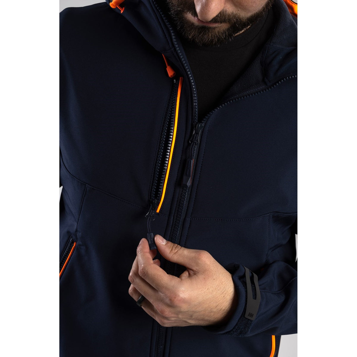 Helly Hansen Chelsea Evolution Hooded Softs in Navy